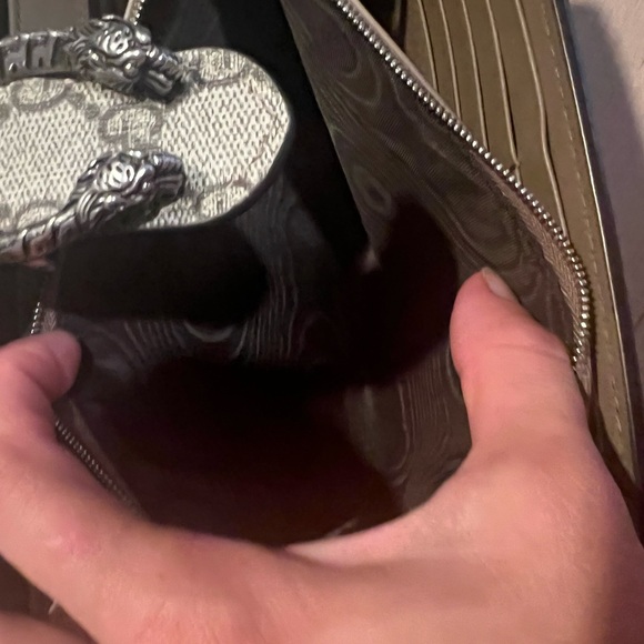 Gucci Dionysus GG Supreme Chain Wallet - Picture 9 of 10